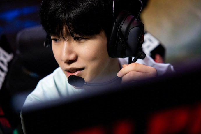 深圳多次在 深圳多次在