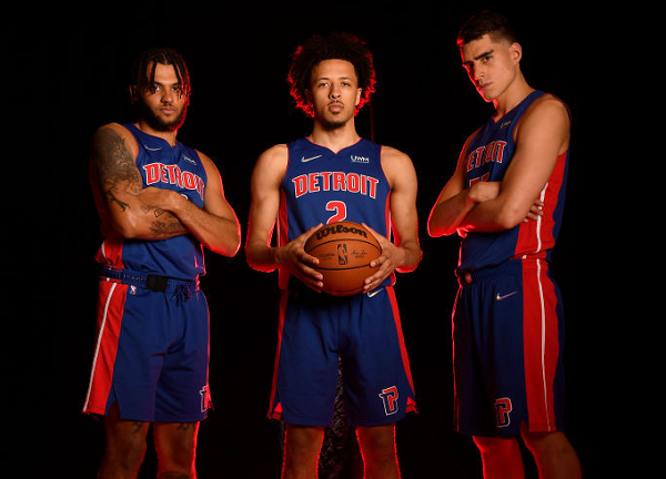 表现出色 表现出色