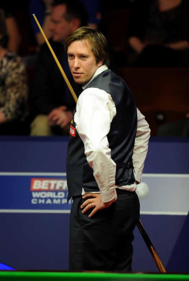 打乒乓球 打乒乓球